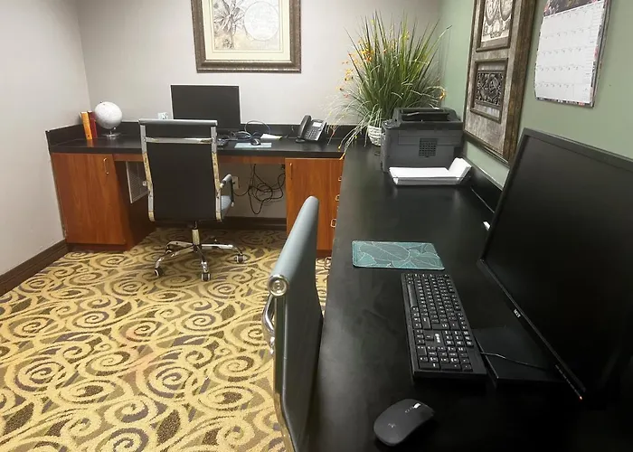 Wingate By Wyndham Houston / Willowbrook